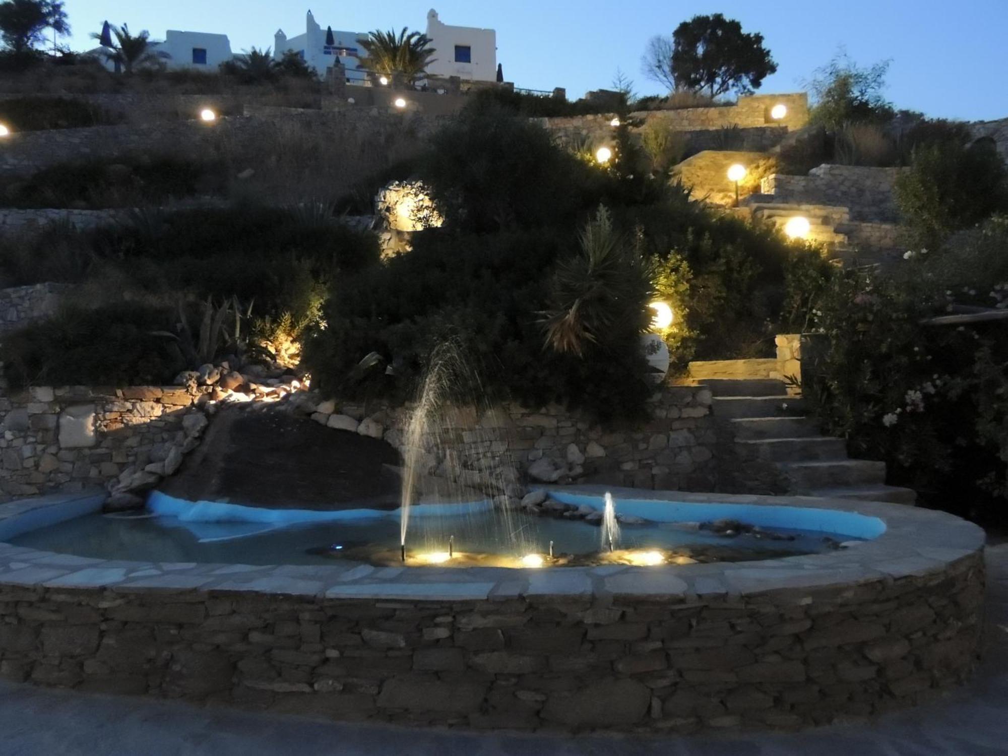 Filoxenia By Grispos Villas Schoinoussa Exteriér fotografie