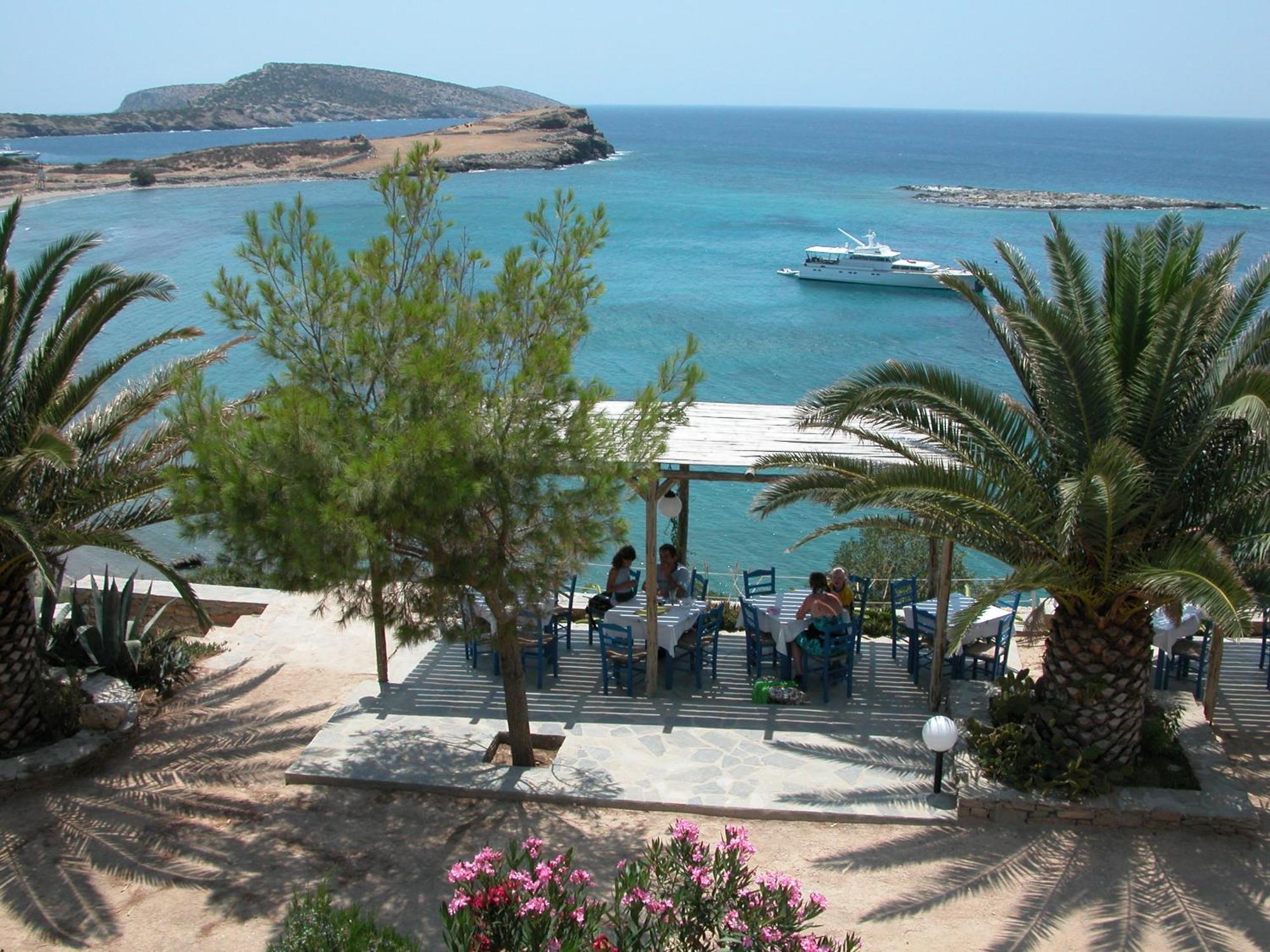 Filoxenia By Grispos Villas Schoinoussa Exteriér fotografie